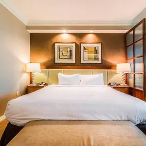 https://amazing-strip-view-28th-floor-at-the-signature-mgm-2801.las-vegashotels.net